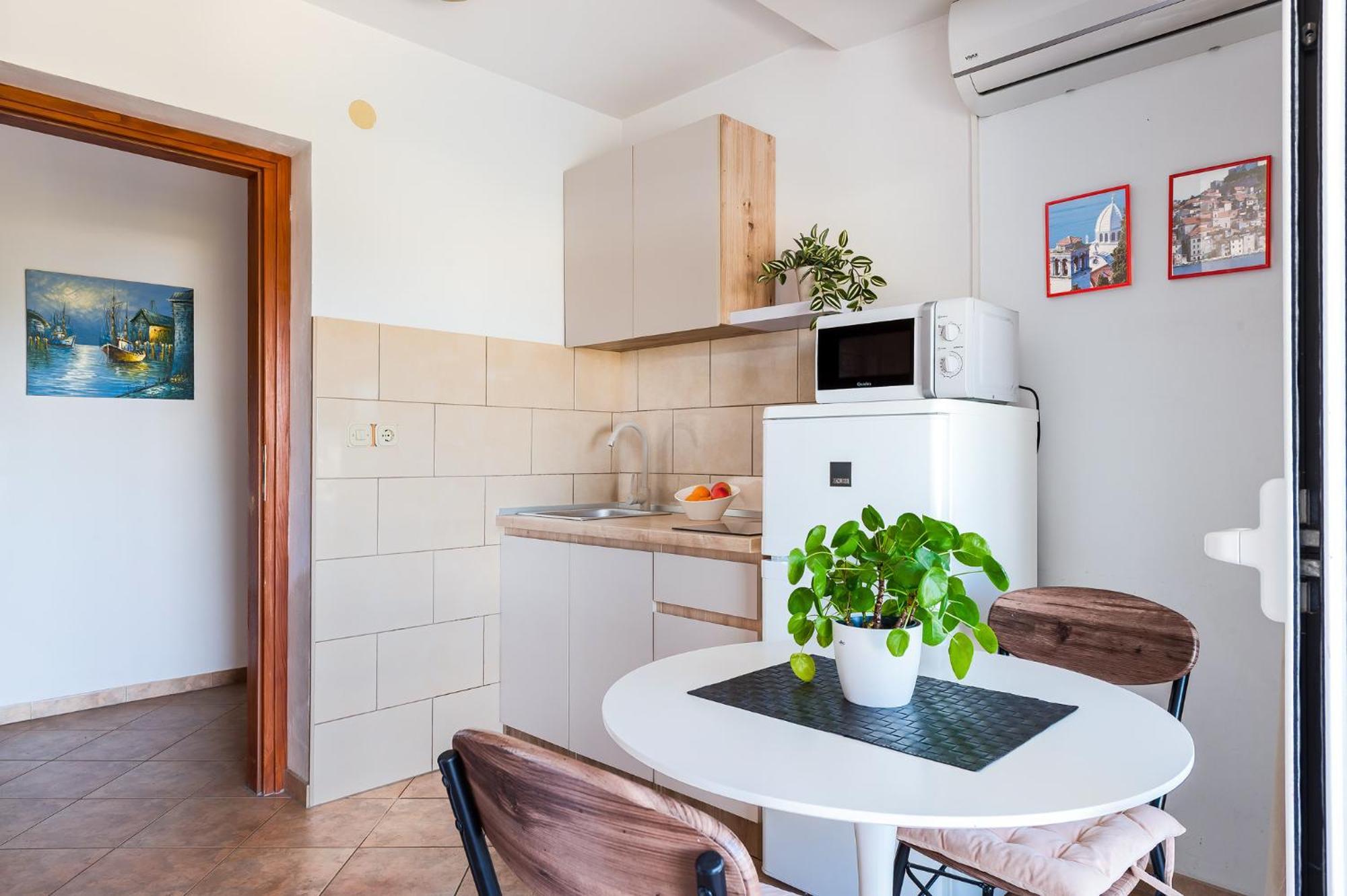 Apartmani Kardum Brodarica 布罗达里卡 外观 照片