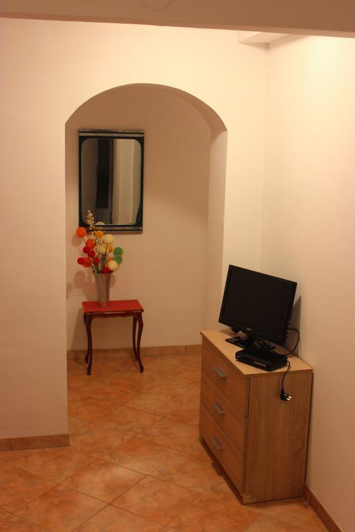 Apartmani Kardum Brodarica 布罗达里卡 外观 照片