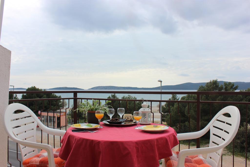 Apartmani Kardum Brodarica 布罗达里卡 外观 照片